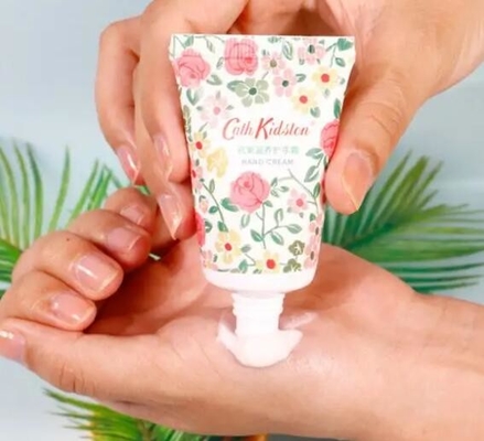 Relleno de la crema dental y crema plástica de aislamiento de la mano de la loción del cuerpo del tubo de la máquina