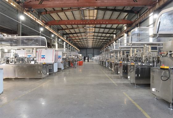 Máquina profesional de limpieza húmeda de una sola pieza de cuatro lados de sellado equipo de embalaje de tejidos