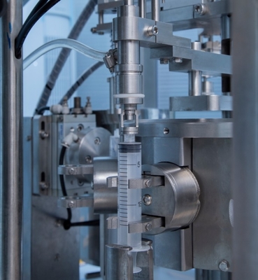Máquina de llenado de jeringa de plástico de alta precisión Equipo automatizado eficiente