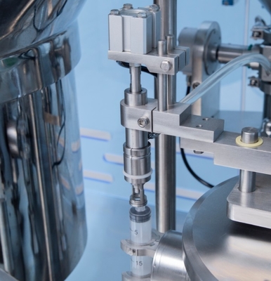 3 ml 5 ml 10 ml 20 ml de plástico automático de la jeringa precargada máquina de llenado de tapa