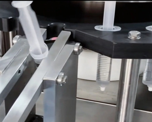 Máquina automática de llenado de jeringa de vacuna veterinaria precargada