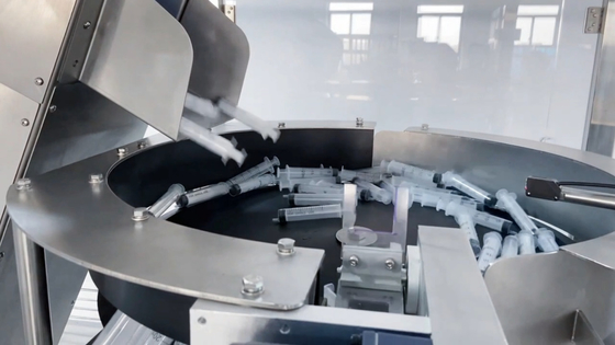 Máquina de rellenos automáticos de alta precisión con tapa de cierre, inyección de material de rellenos dentales