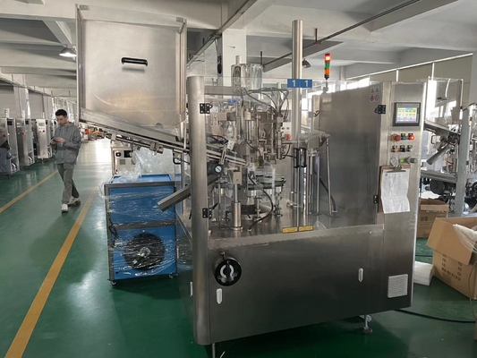 Máquina semiautomática de llenado y sellado de pasta con una precisión de ± 1% y sistema de control PLC