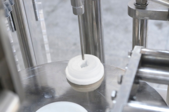 Máquina automática de llenado de jeringa de vidrio Máquina de llenado de jeringa de gel de ácido hialurónico